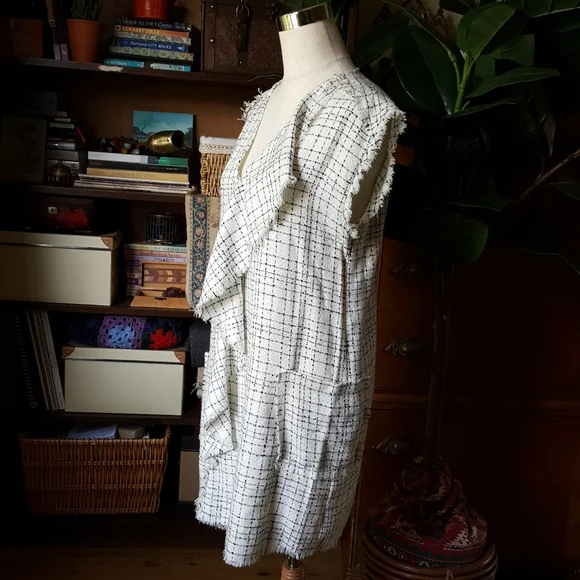 Zara Tweed Asymmetric Ruffle Dress V Neck Pockets - Picture 3 of 9